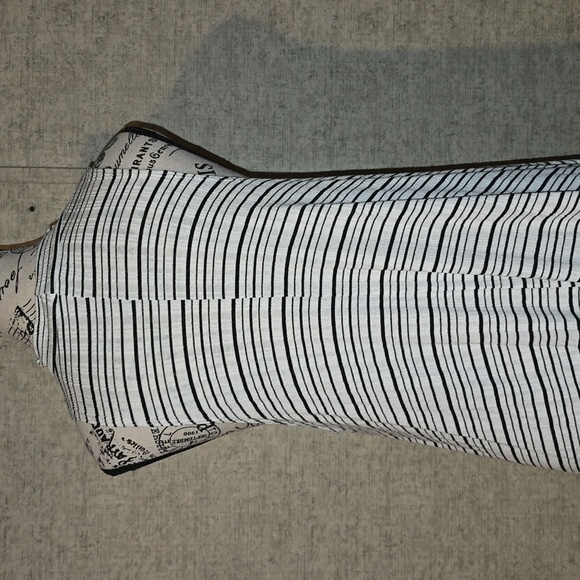 EUC Women's cover up/dress - Picture 9 of 13